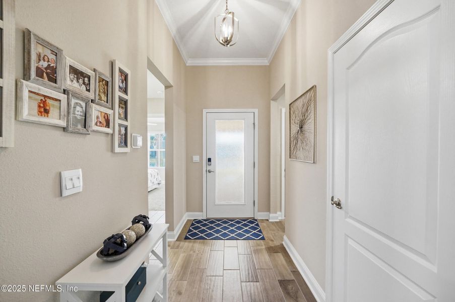 Furnished interior view inside a new home in Parkland Preserve, St. Augustine (Image 12).