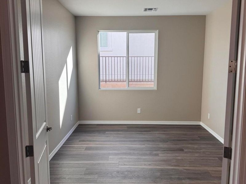 Spacious, unfurnished interior of a new home in Westwood, Prescott (Image 17).