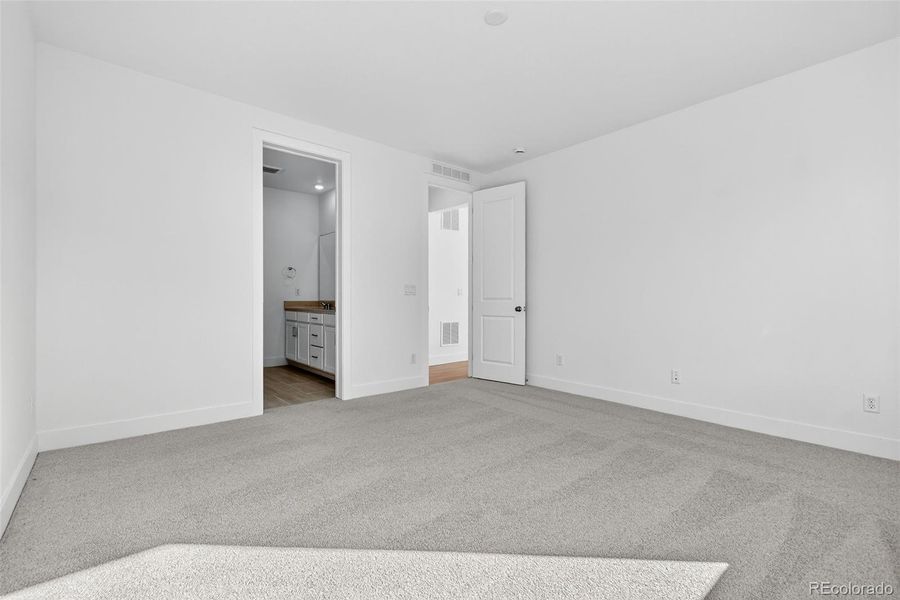 17136 W 92nd Loop ~ Ready Now