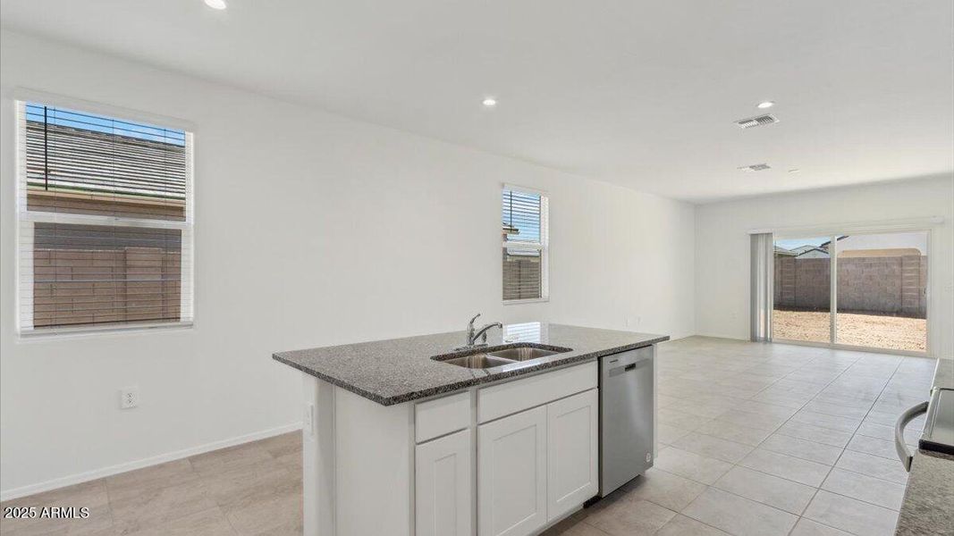 Caroline kitchen island Caroline kitchen island