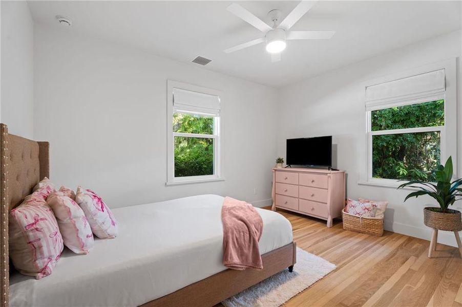 Furnished interior view inside a new home in , Vero Beach (Image 9).
