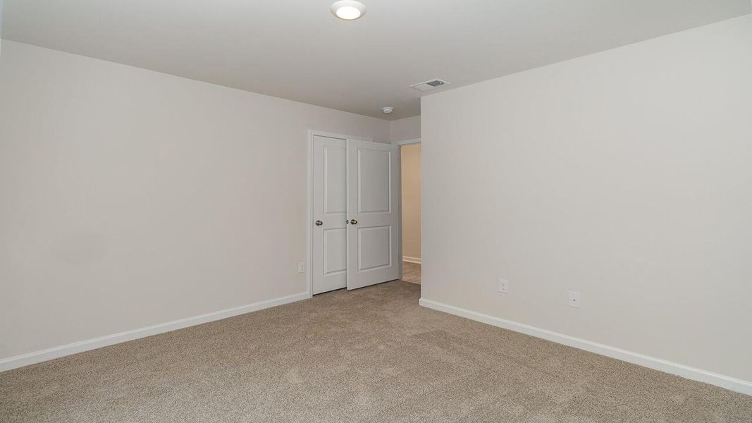 Spacious, unfurnished interior of a new home in The Park at Wilkinson, Orangeburg (Image 20).