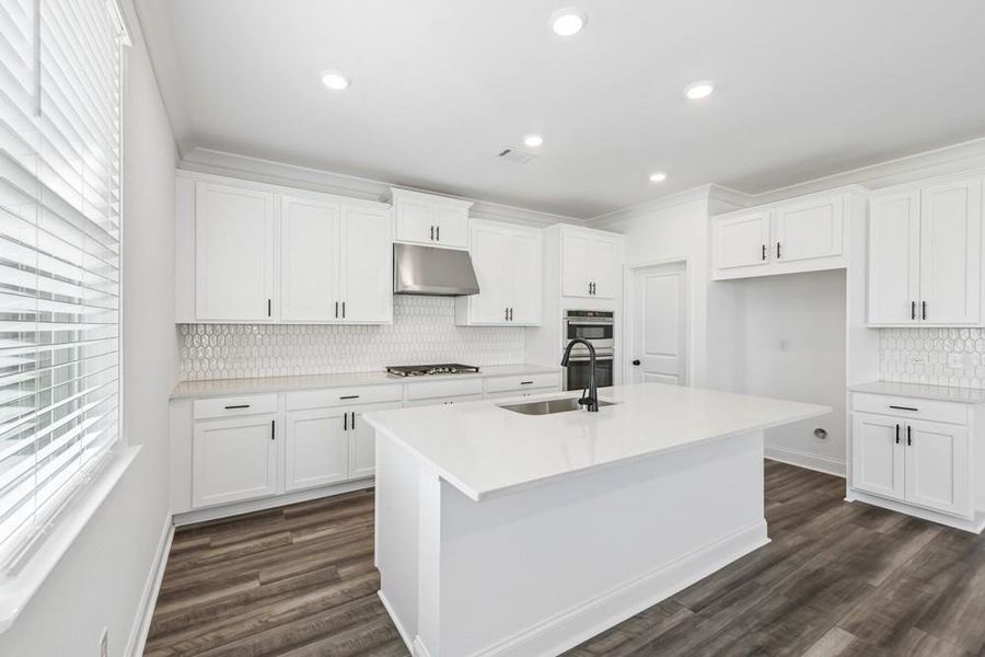 Furnished interior view inside a new home in Auburn Glen, Dacula (Image 9).