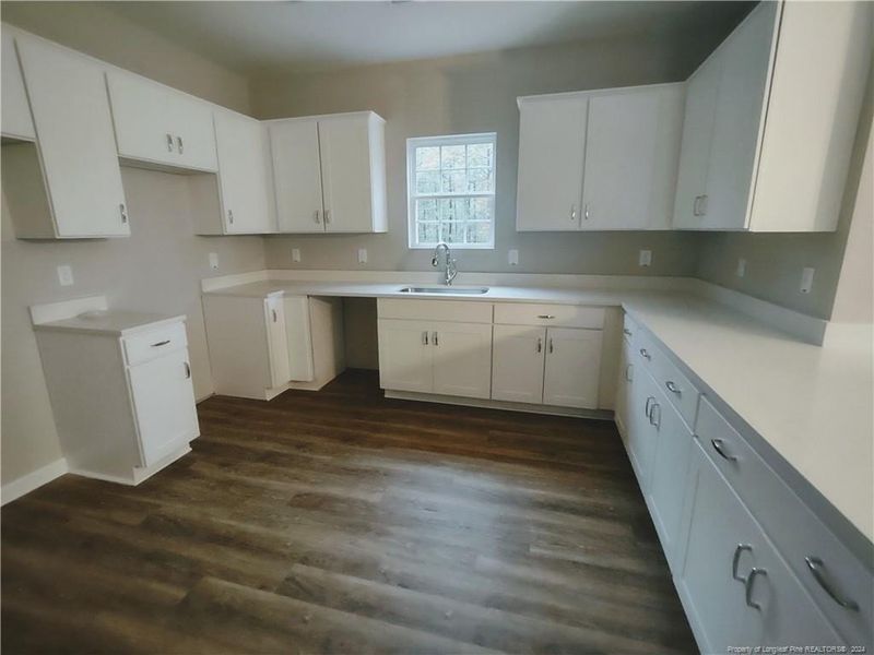 Quartz counter tops and 36" cabinets