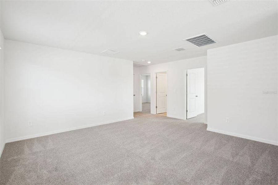 Spacious, unfurnished interior of a new home in Benton Hills - Premier Series, Brooksville (Image 23). Spacious, unfurnished interior of a new home in Benton Hills - Premier Series, Brooksville (Image 23).