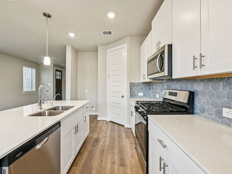 Furnished interior view inside a new home in Parkway Commons - City Series, Missouri City (Image 4). Furnished interior view inside a new home in Parkway Commons - City Series, Missouri City (Image 4).
