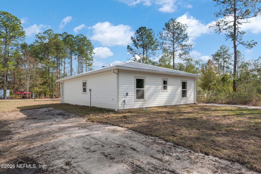 Exterior details and patio area of a home in , Hastings (Image 17).