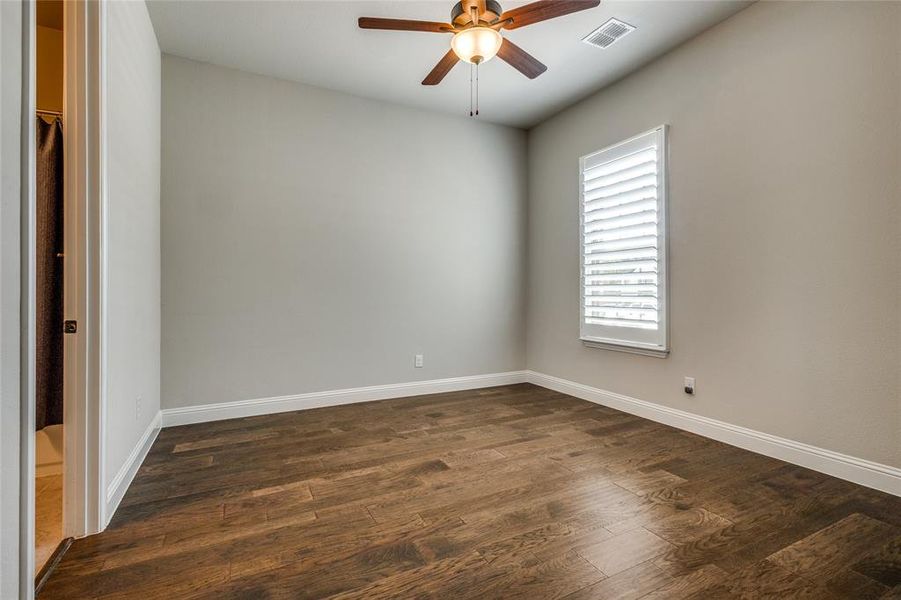 Spacious, unfurnished interior of a new home in , Flower Mound (Image 19).