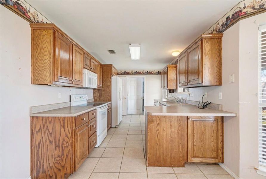 Furnished interior view inside a new home in , Paris (Image 13).