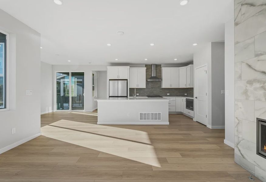 Homesite 47 Great Room, Kitchen + Dining - 4 of 14