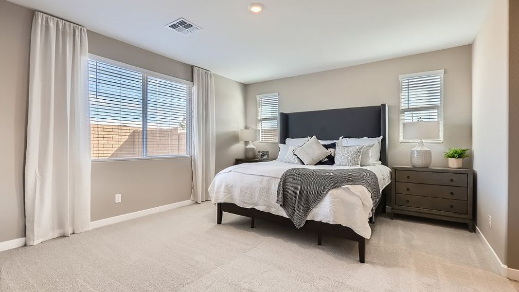 Crest owner suite bedroom