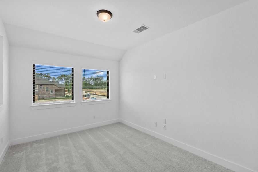Spacious, unfurnished interior of a new home in Evergreen, Conroe (Image 31). Spacious, unfurnished interior of a new home in Evergreen, Conroe (Image 31).
