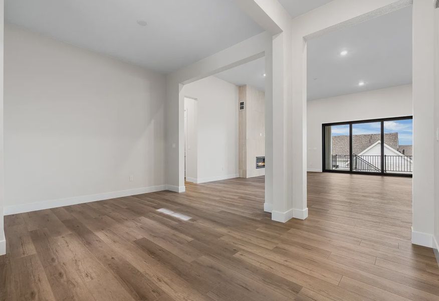 Homesite 4 Study - 3 of 25 Homesite 4 Study - 3 of 25