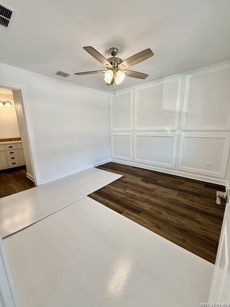 Spacious, unfurnished interior of a new home in , Bandera (Image 6). Spacious, unfurnished interior of a new home in , Bandera (Image 6).