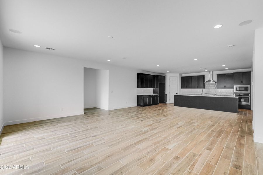 hj-az-phoenix-asante-journey-overland-lo