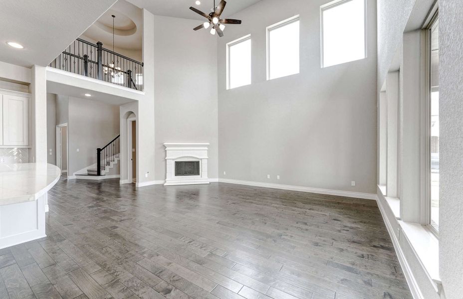Representative unfurnished interior of a home built from the 3799 by Ravenna Homes in Artavia 70′, Conroe (Image 43).
