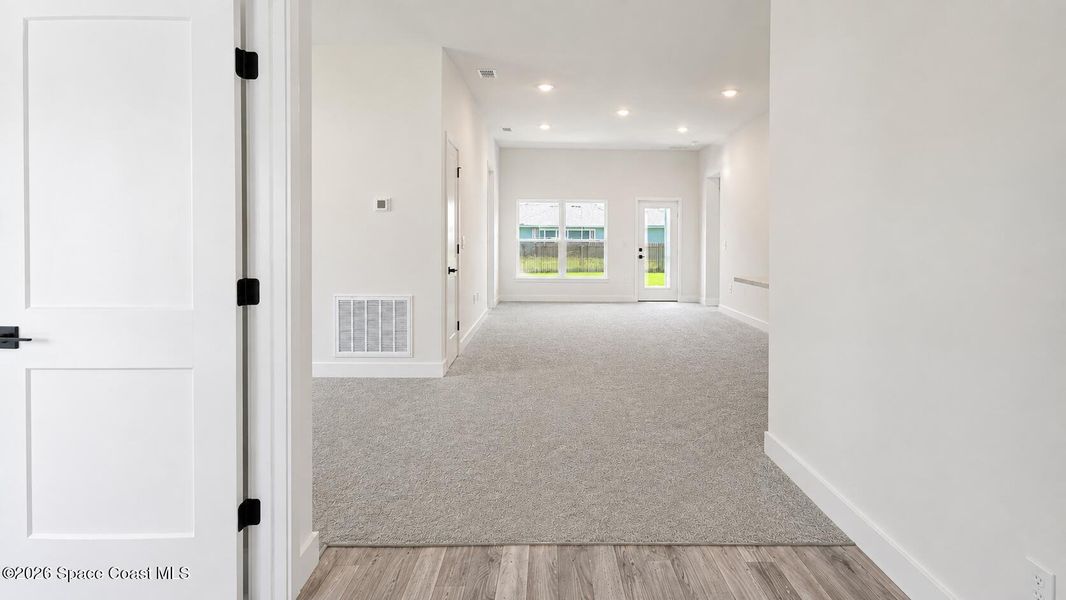 Spacious, unfurnished interior of a new home in Palm Bay, Palm Bay (Image 12).