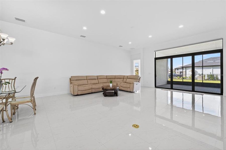 Image 57 of a home in .