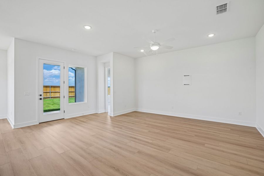 Spacious, unfurnished interior of a new home in Freedom at Anthem, Kyle (Image 19). Spacious, unfurnished interior of a new home in Freedom at Anthem, Kyle (Image 19).