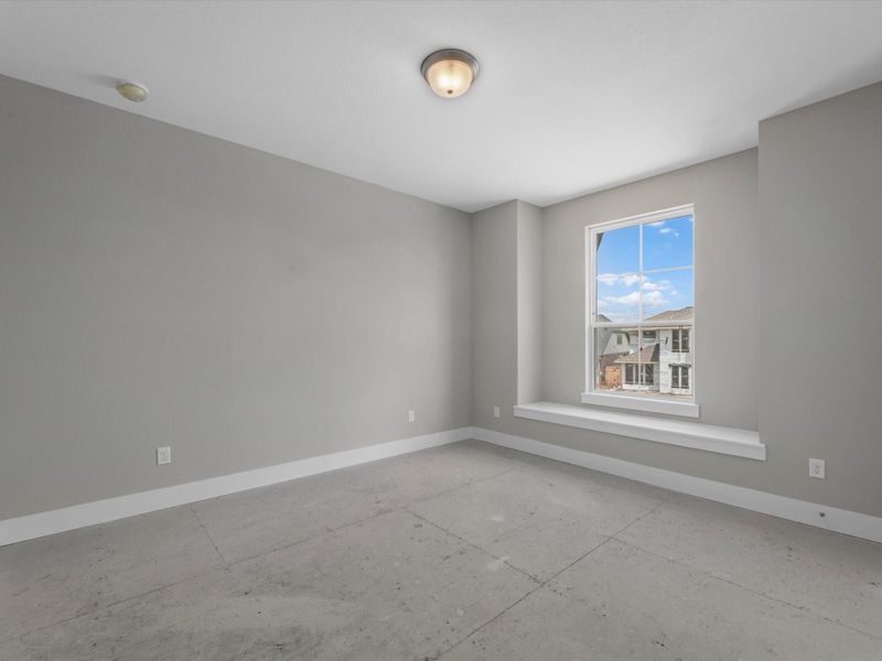 Spacious, unfurnished interior of a new home in Sienna 60’, Missouri City (Image 13).