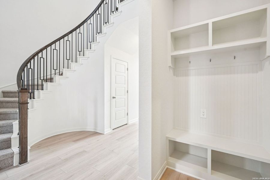 Spacious, unfurnished interior of a new home in Estancia Ranch - Classic Series, San Antonio (Image 40).