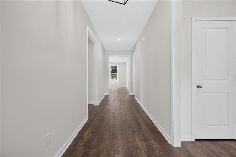 Spacious, unfurnished interior of a new home in , Athens (Image 27).