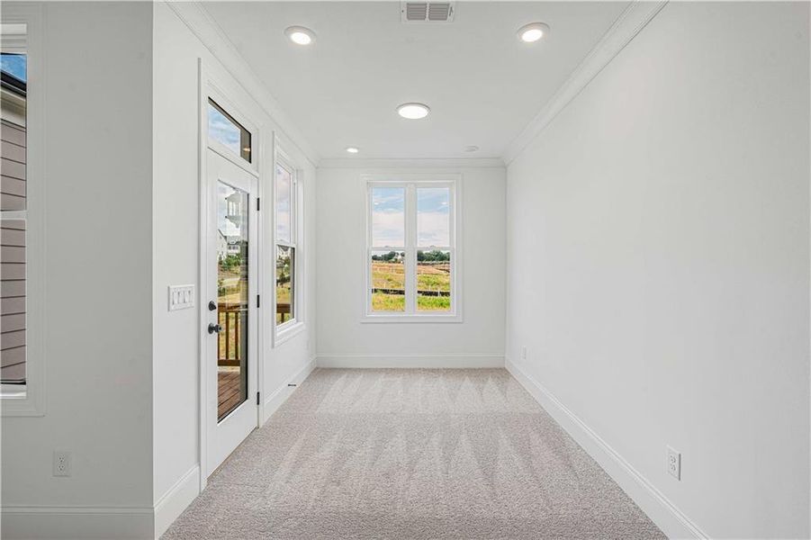 Spacious, unfurnished interior of a new home in Waterhaven, Cumming (Image 23).