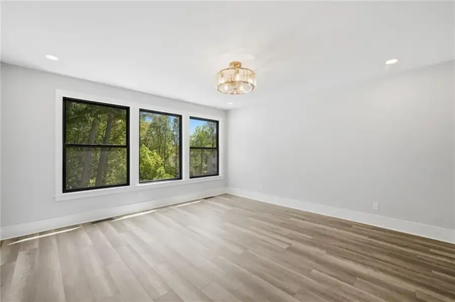 Spacious, unfurnished interior of a new home in , Roswell (Image 57).