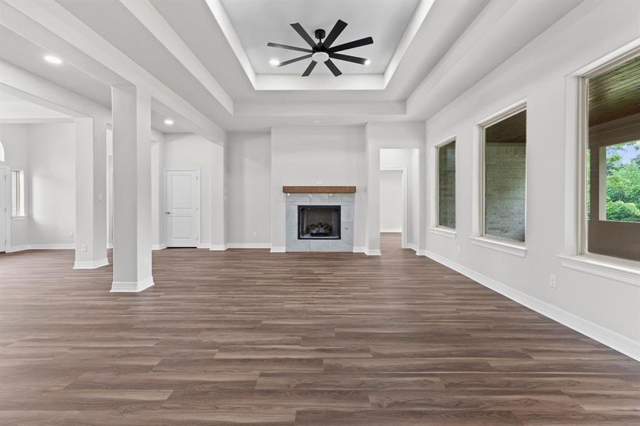 Spacious, unfurnished interior of a new home in , Lindale (Image 22).