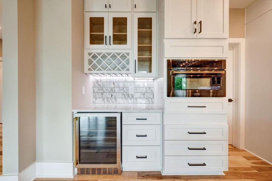 Furnished interior view inside a new home in , Ellijay (Image 33). Furnished interior view inside a new home in , Ellijay (Image 33).