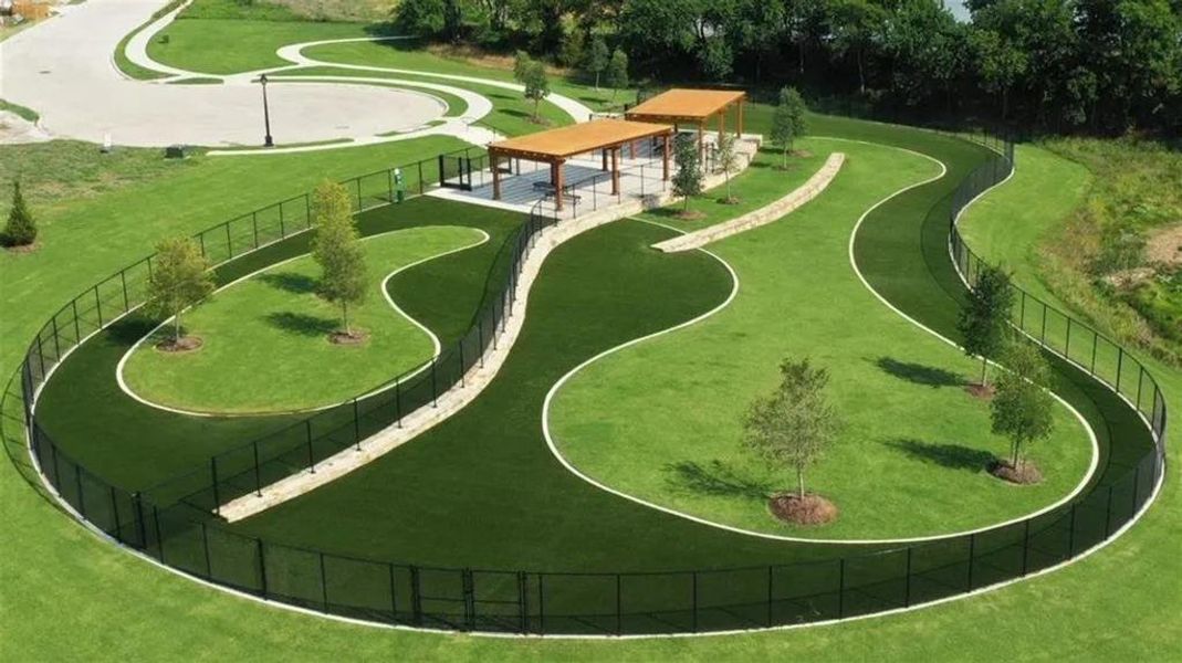 Community amenities in Devonshire - Reserve 50', Forney (Image 22).