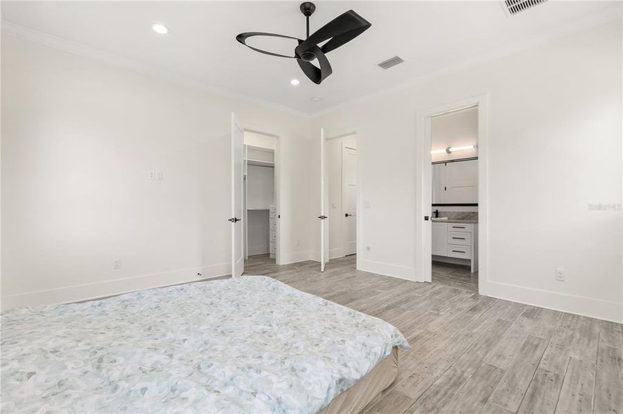 Spacious, unfurnished interior of a new home in , Orlando (Image 25). Spacious, unfurnished interior of a new home in , Orlando (Image 25).