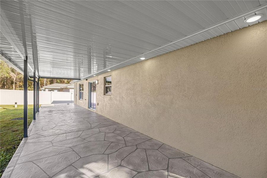 Exterior details and patio area of a home in , Belleview (Image 20).