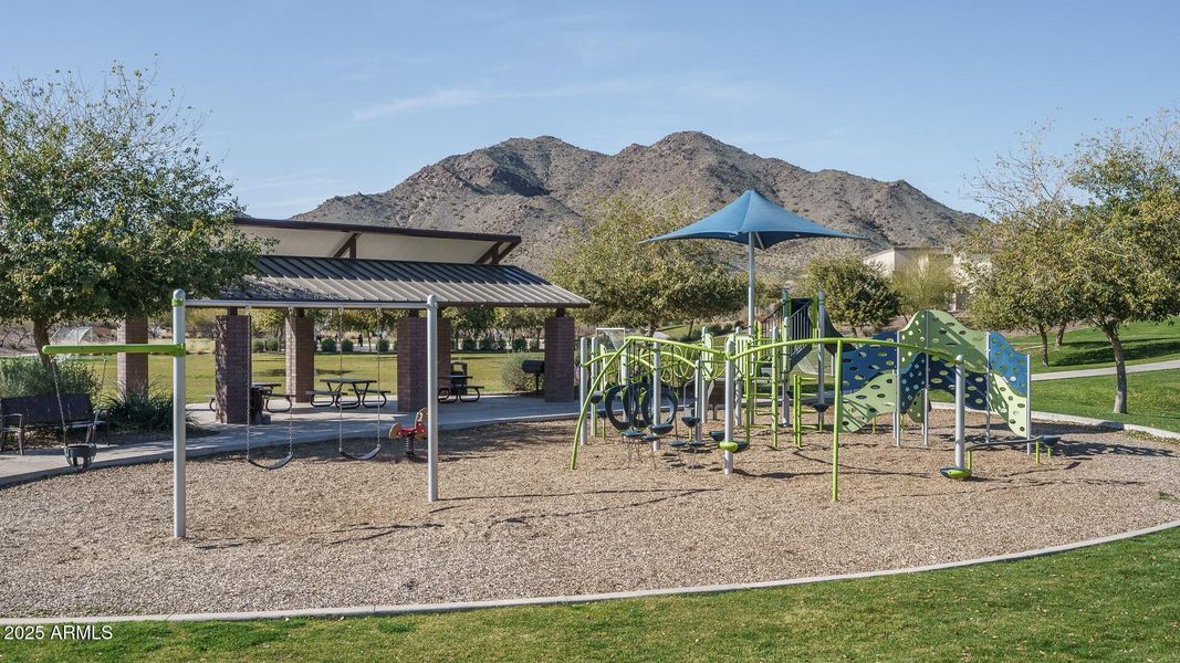 sienna-hills-park-playground-william-rya sienna-hills-park-playground-william-rya