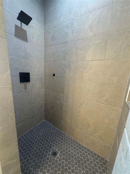 Close-up of interior finishes inside a home in , Tuscola (Image 8).