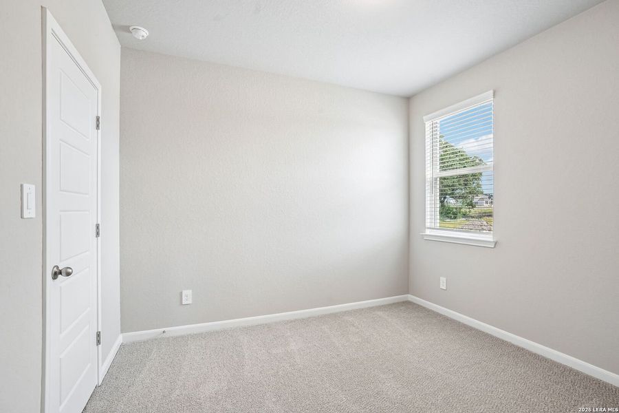Spacious, unfurnished interior of a new home in Kallison Ranch, San Antonio (Image 20).