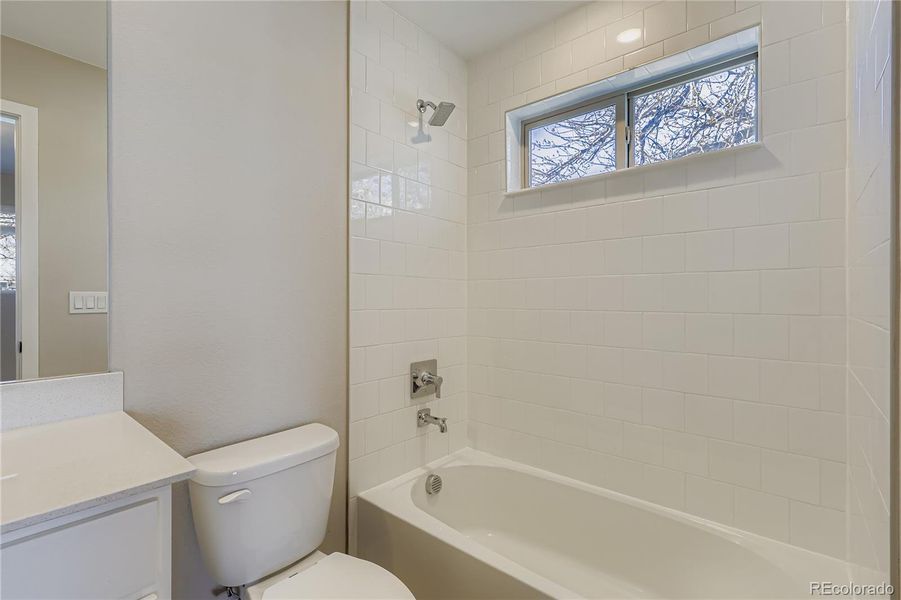 Furnished interior view inside a new home in Geos, Arvada (Image 3). Furnished interior view inside a new home in Geos, Arvada (Image 3).