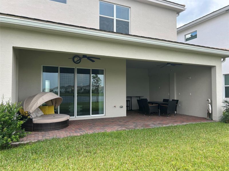 Exterior details and patio area of a home in , Loxahatchee (Image 3).