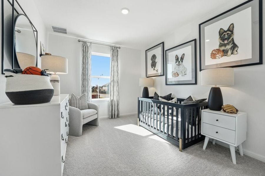 Representative furnished interior of a home built from the Harrier by Taylor Morrison in Longview, Del Valle (Image 17).