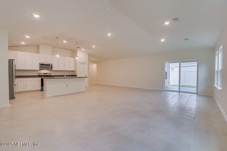 Image 19 of a home in Anabelle Island - Classic Series.