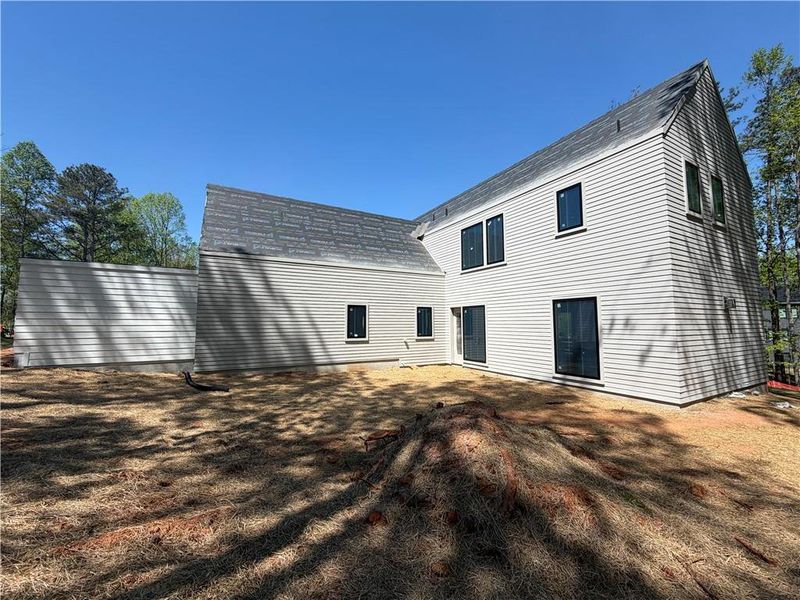 Exterior details and patio area of a home in Aster, Roswell (Image 3).