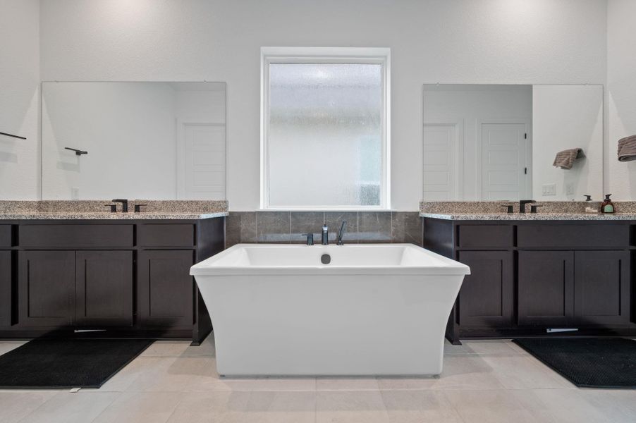 Furnished interior view inside a new home in , Liberty Hill (Image 17). Furnished interior view inside a new home in , Liberty Hill (Image 17).