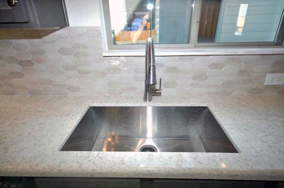 Close-up of interior finishes inside a home in Pedregal, League City (Image 16).