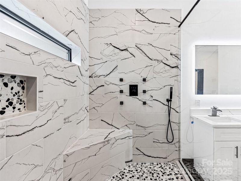 Image 38 of a home in .