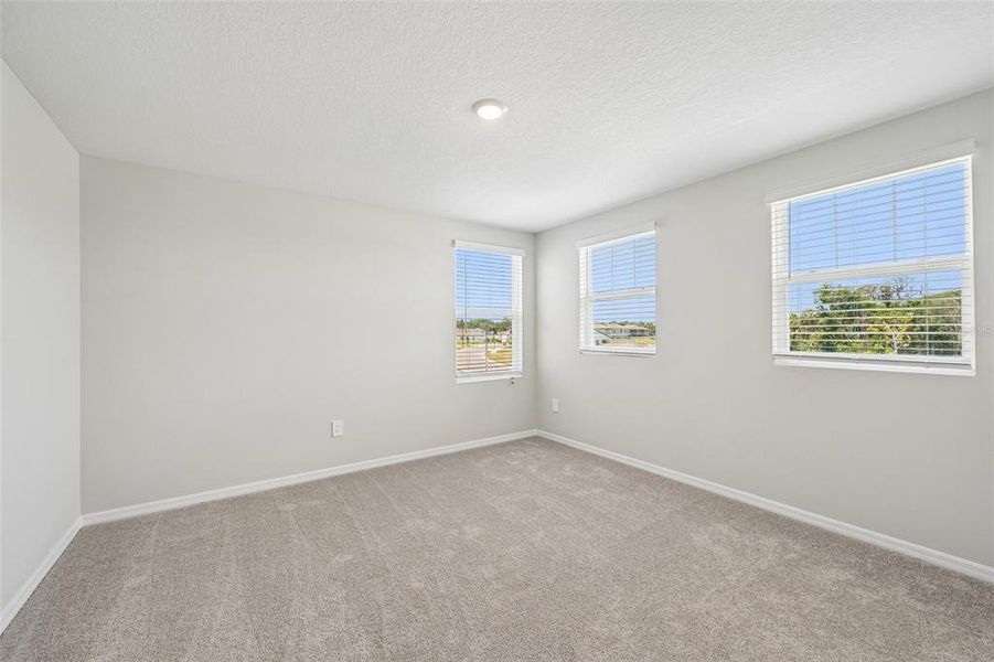 Spacious, unfurnished interior of a new home in , Parrish (Image 12).