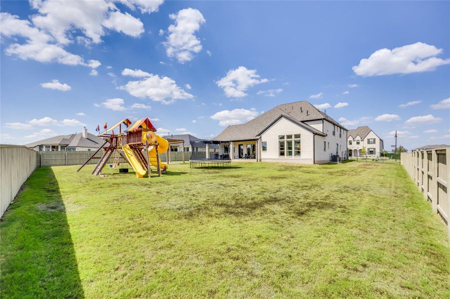 Image 38 of a home in Santa Rita Ranch 90'. Image 38 of a home in Santa Rita Ranch 90'.