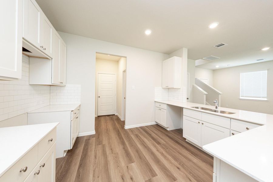 Furnished interior view inside a new home in Bammel Oaks, Houston (Image 12).