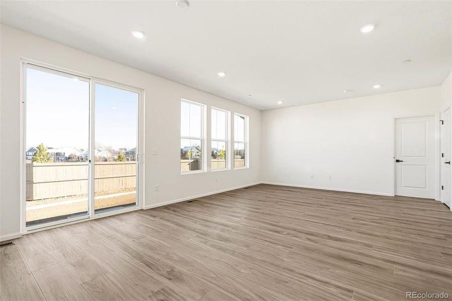 Spacious, unfurnished interior of a new home in The Nest Classic at Canyon Creek, Erie (Image 22).