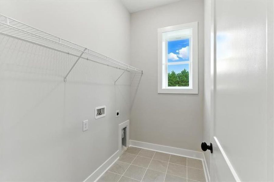 Spacious, unfurnished interior of a new home in , Rome (Image 43).