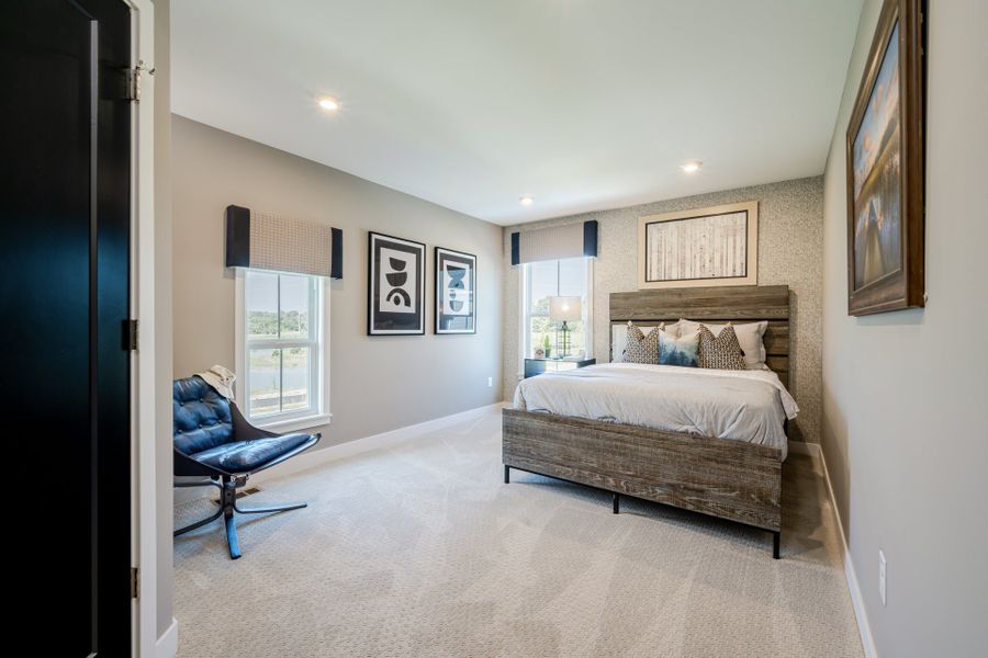 Representative furnished interior of a home built from the Leland by Fischer Homes in Hidden Fields, Hoschton (Image 32).